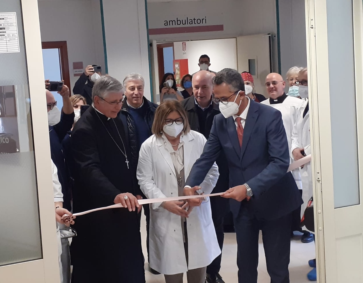 Inaugurato, alla presenza del vescovo, il reparto di Lungodegenza