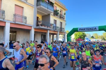 Parabita – Oltre 400 podisti alla “Scalata delle Veneri”, Zakri e De Luca vincono la 15ª edizione